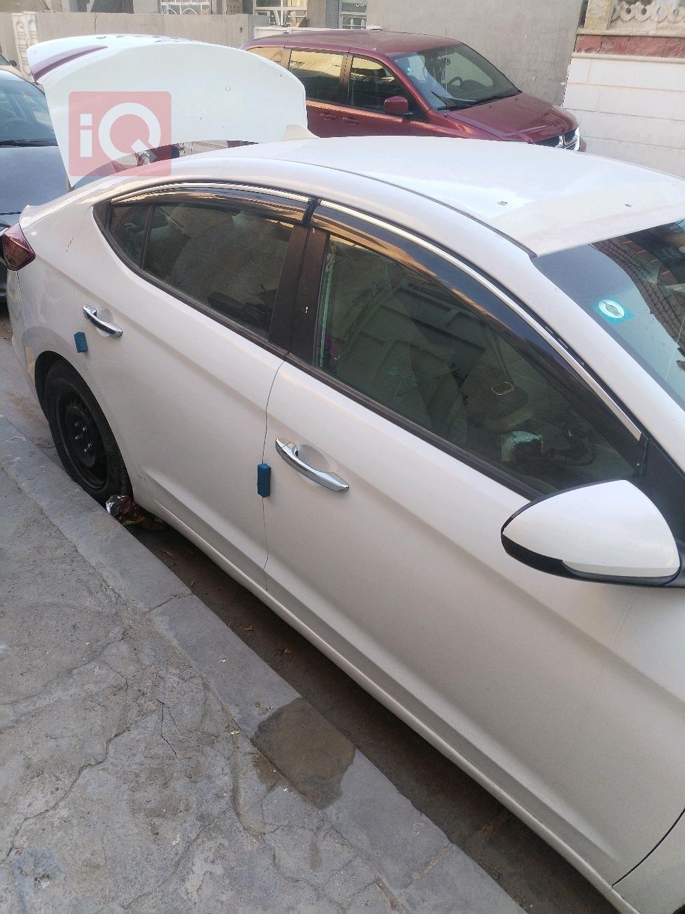 هيونداي النترا